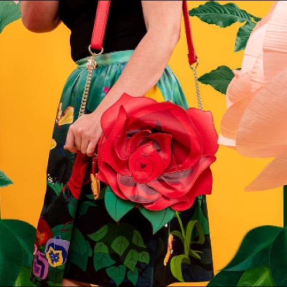 ✨SOLD!!✨NWT🌹 RETIRED RARE Loungefly Stitch Shoppe Alice in Wonderland Crossbody - Picture 6 of 8